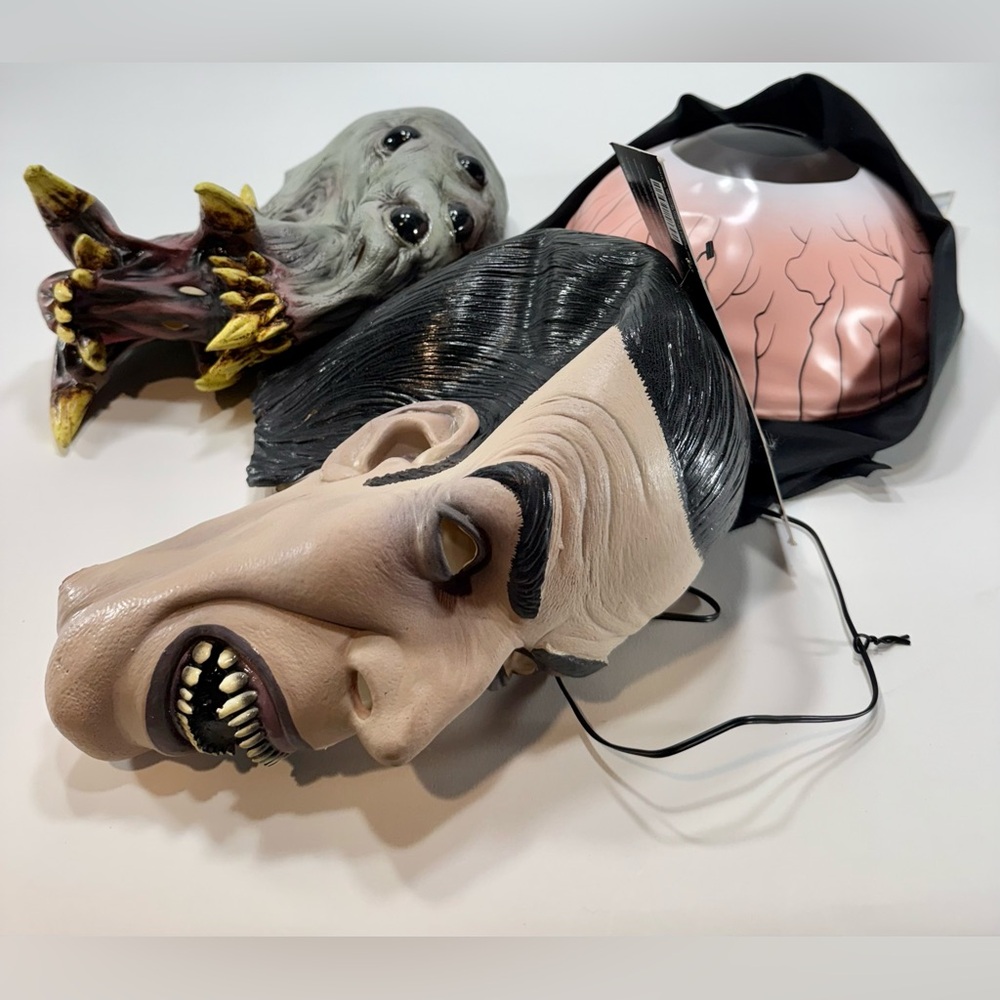 Alien Spider Jaw Head, Optic Nerve Light Up, Dracula Spooky Halloween Mask Lot